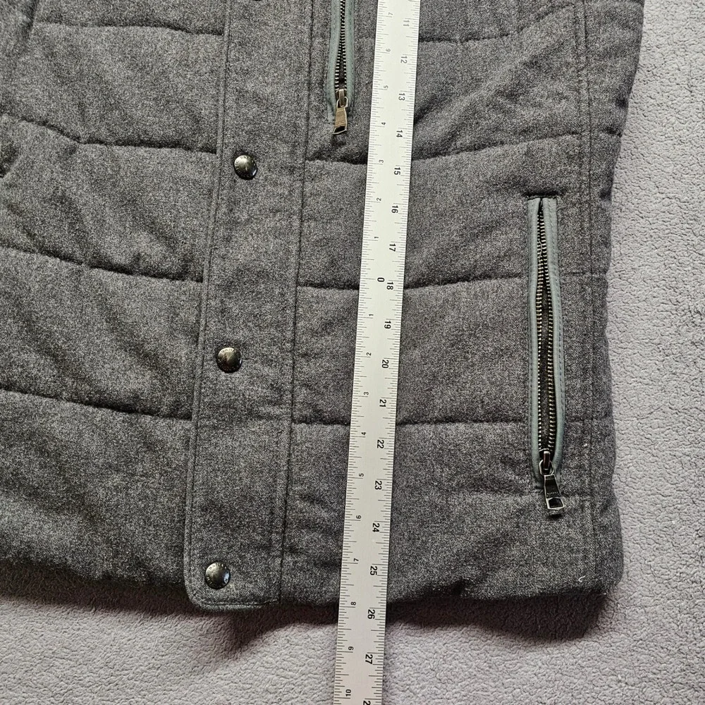 Banana Republic Puffer Vest Mens Small Gray Wool‎ Blend Lined Snap Inside Zip